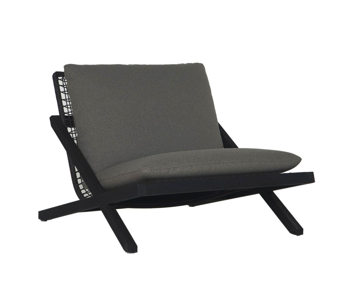 Bari Lounge Chair