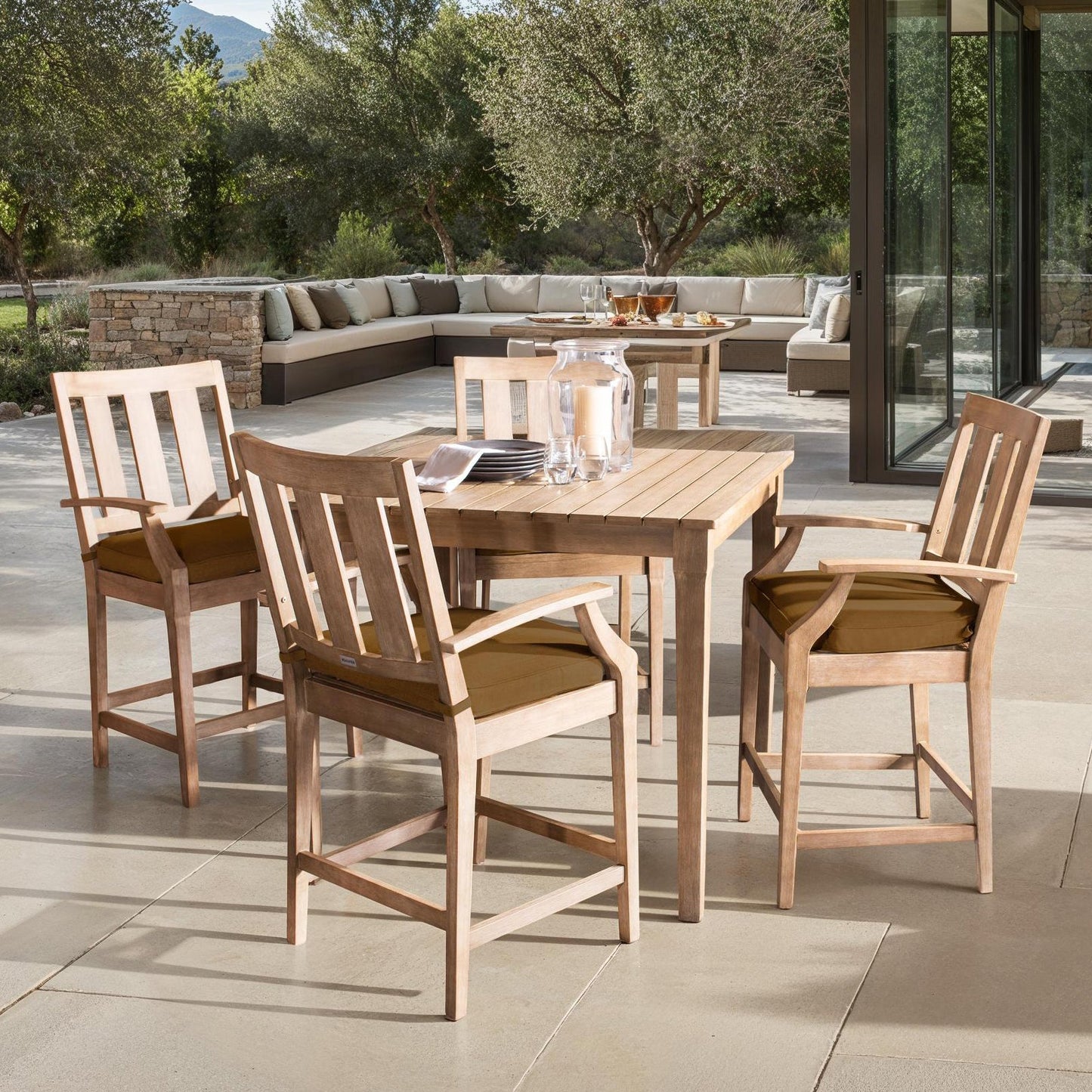 San Salvador Patio Bar Table