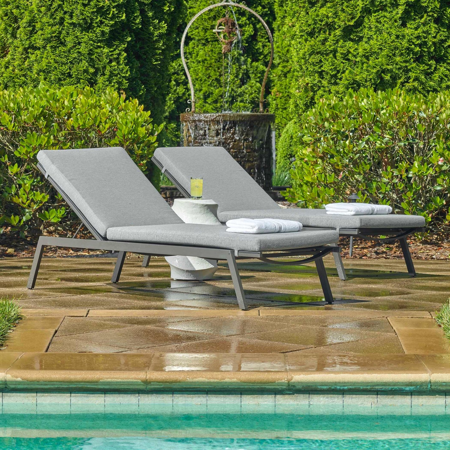 Bea Outdoor Pool Chaise