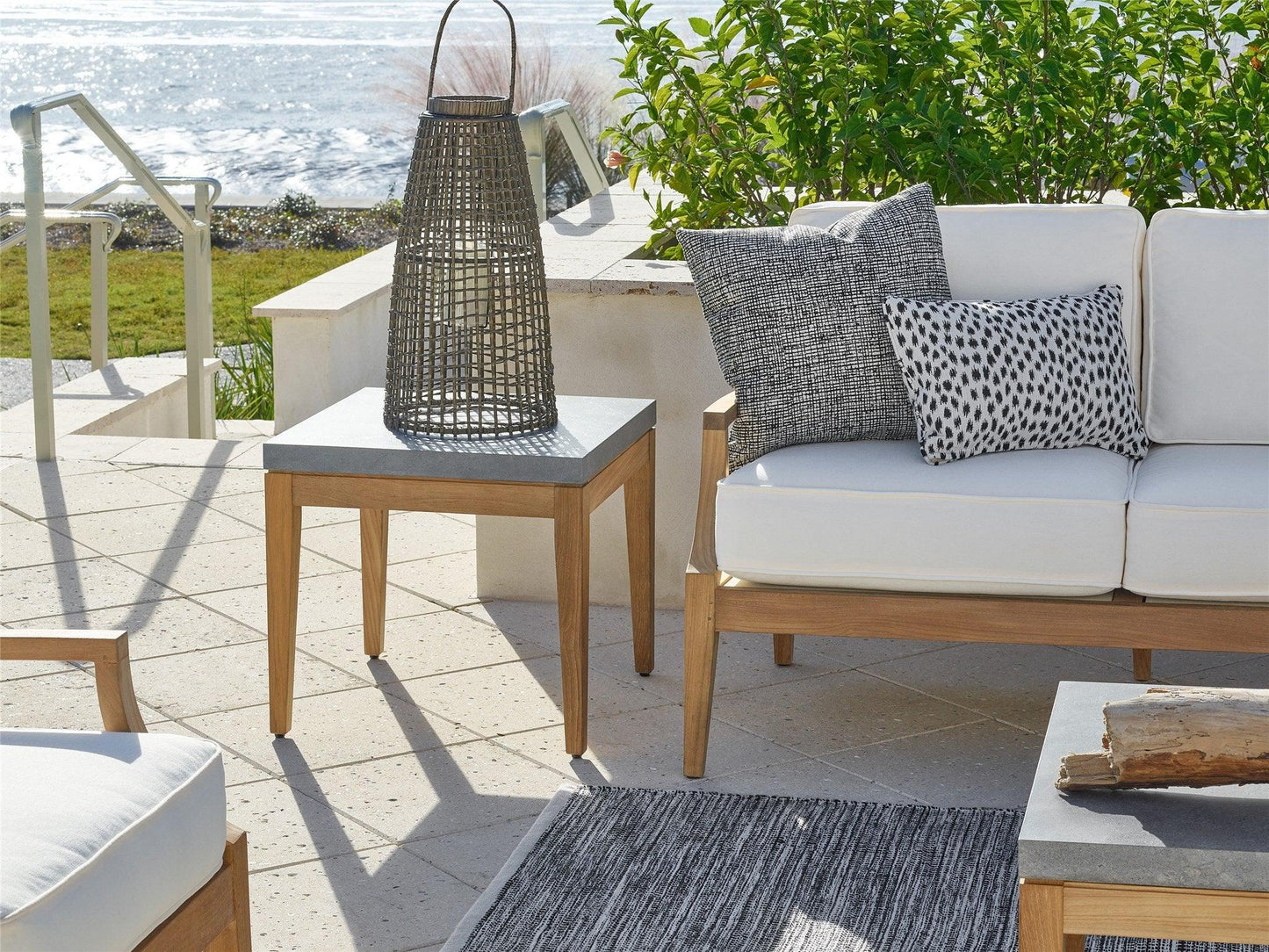 Outdoor Chesapeake End Table