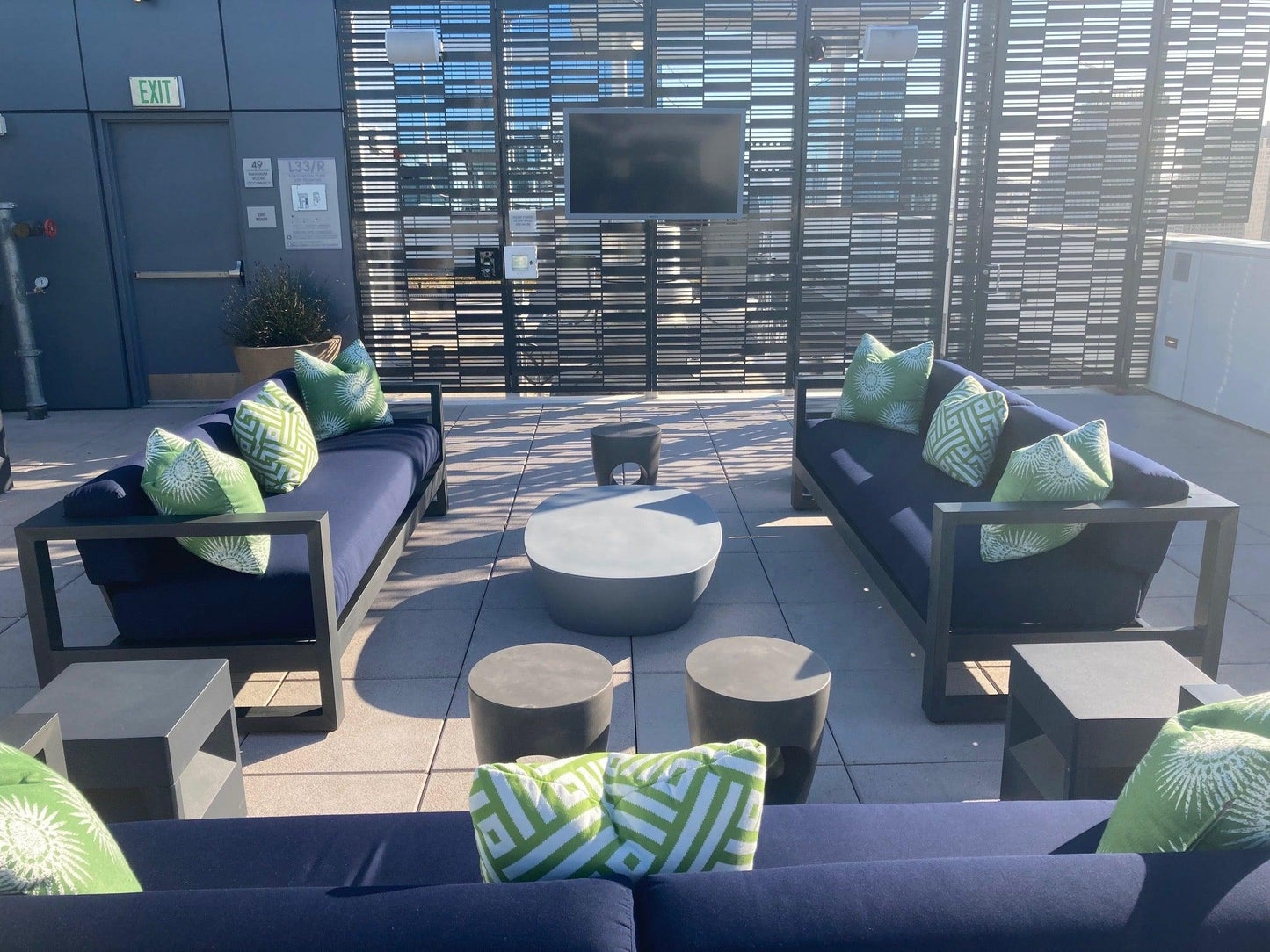 Redondo Sofa in Cast Silver, No Welt