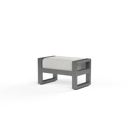 Redondo Ottoman in Cast Silver, No Welt