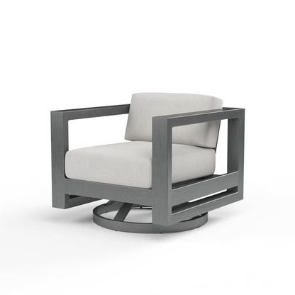 Redondo Swivel Club in Cast Silver, No Welt