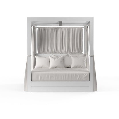 Newport Resort King Daybed in Cast Silver, No Welt