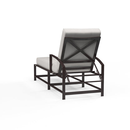 La Jolla Chaise in Canvas Flax w/ Self Welt