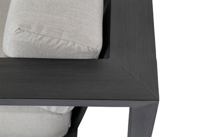 Redondo Loveseat in Cast Silver, No Welt